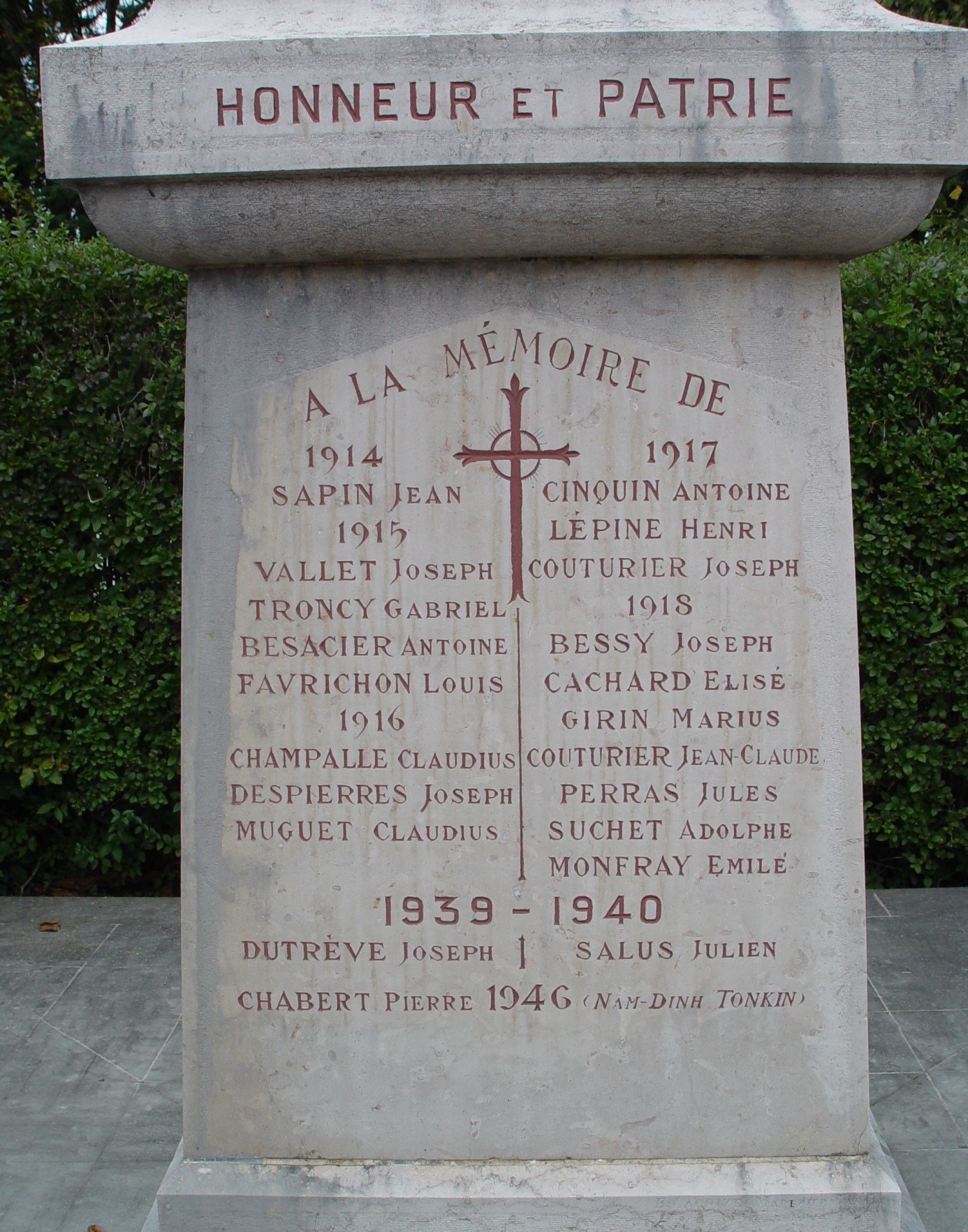 Le Monument Aux Morts | Meaux-la-Montagne